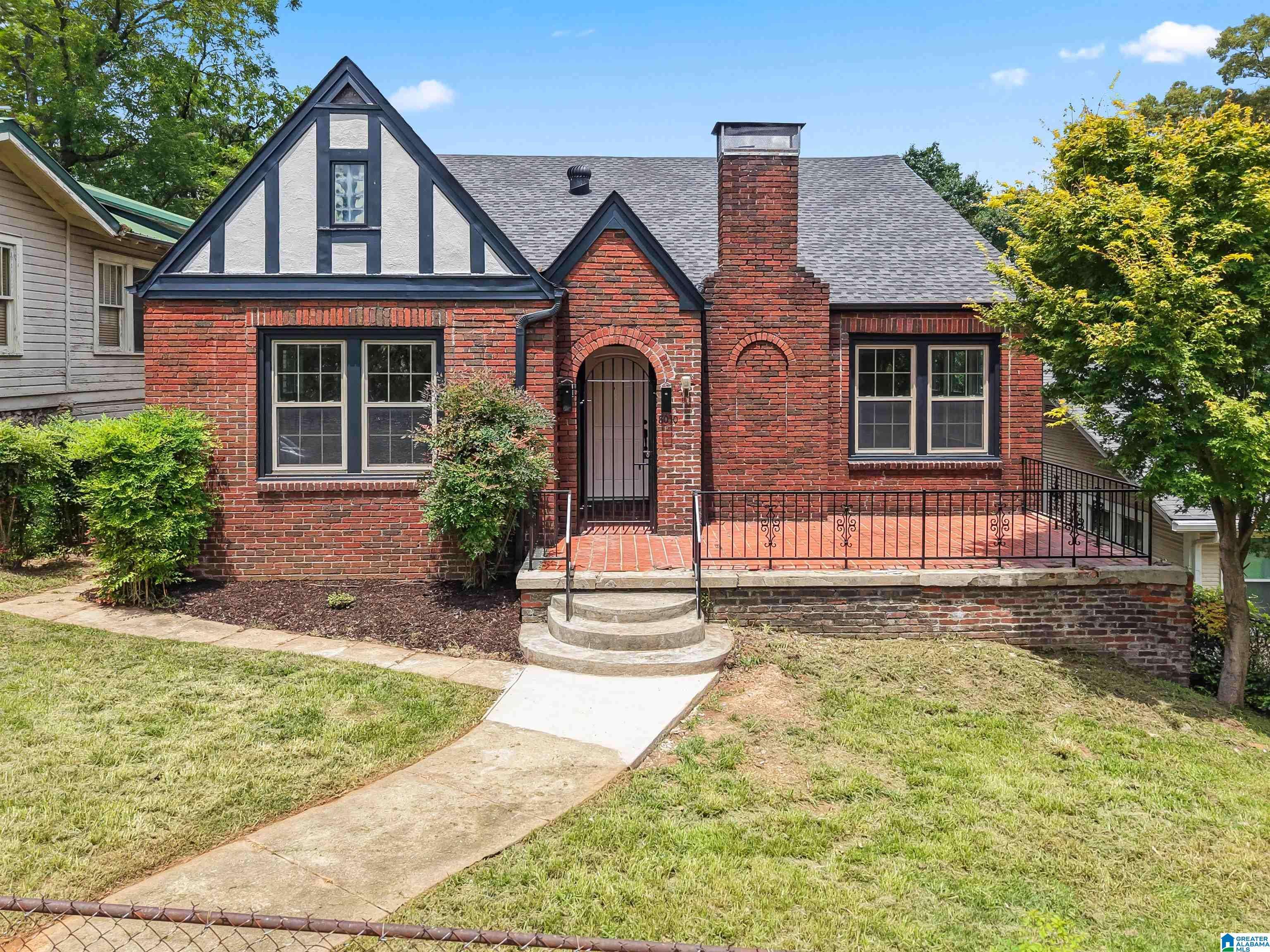 8030 1ST AVENUE S, Birmingham, AL 35206