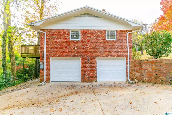 Hoover, AL 35226,2345 WOODCREEK DRIVE