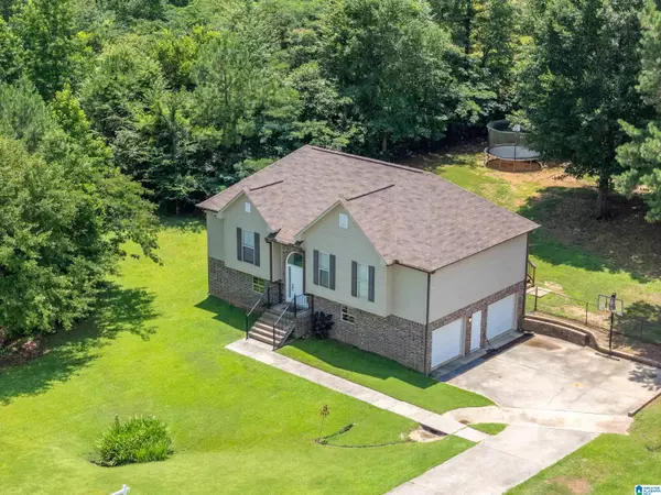 Pell City, AL 35125,560 HILLSTONE DRIVE