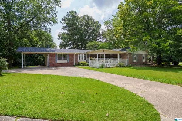 2424 CORONADO DRIVE, Hoover, AL 35226