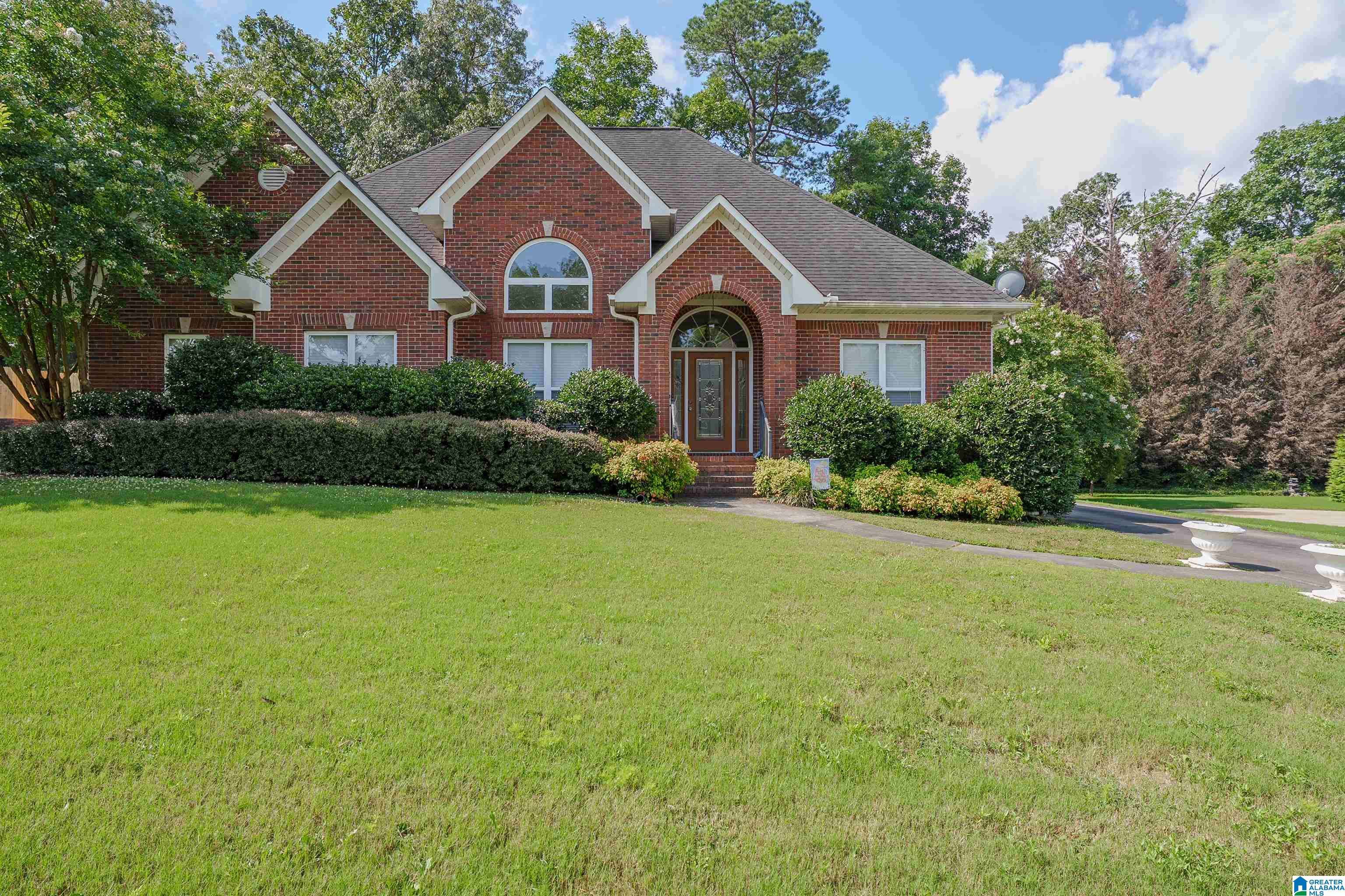 879 BROOKLINE ROAD, Gardendale, AL 35071