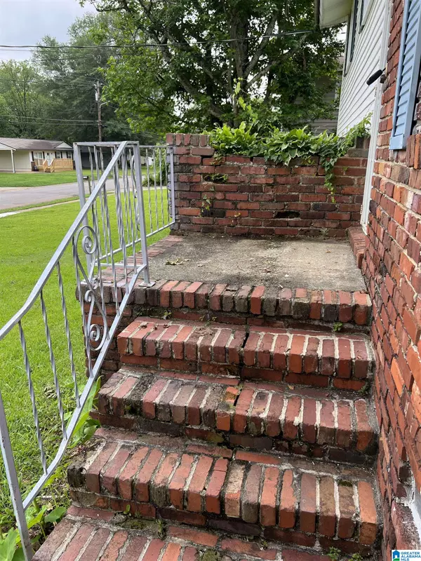 Birmingham, AL 35215,1128 CHEYENNE BOULEVARD