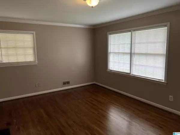 Birmingham, AL 35215,1128 CHEYENNE BOULEVARD