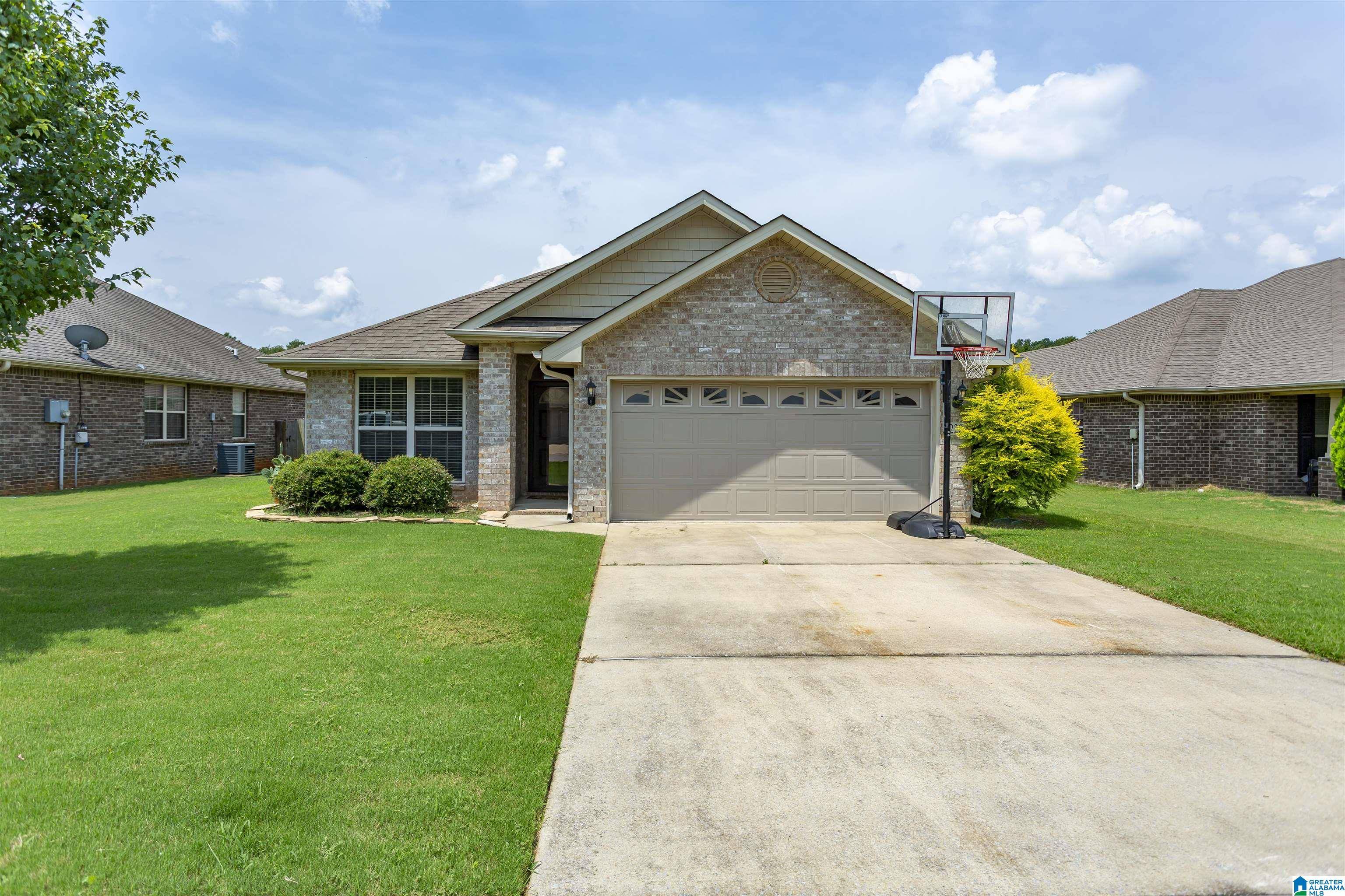 220 MAKENA WAY, Alabaster, AL 35007