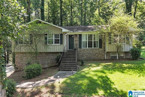 2224 MOUNTAIN CREEK TRAIL, Hoover, AL 35226