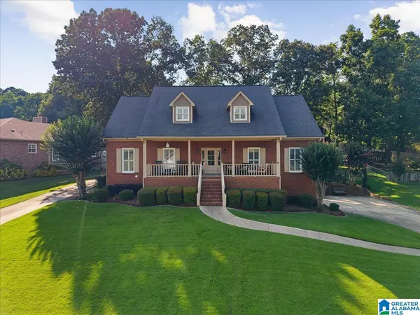 315 ROUNDABOUT DRIVE, Trussville, AL 35173