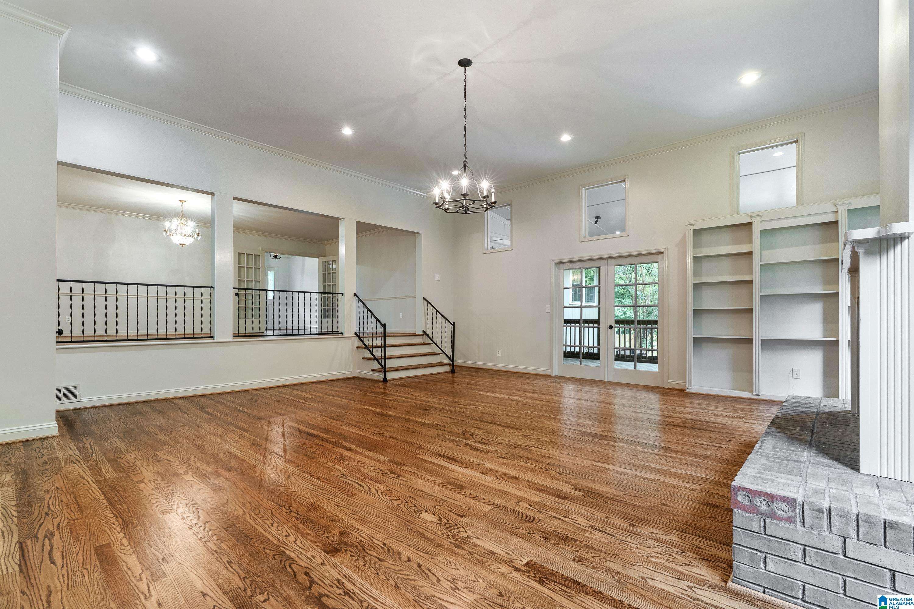 Hoover, AL 35226,2233 FARLEY ROAD