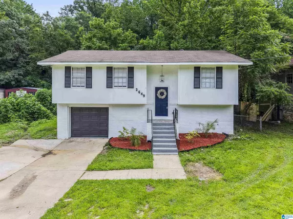2649 6TH STREET NE, Center Point, AL 35215