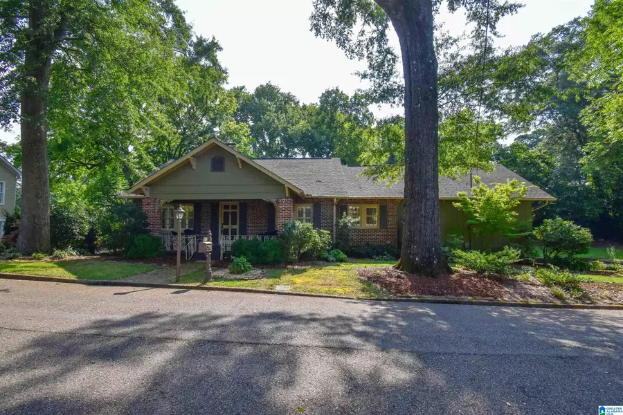 1538 BELLWOOD LANE, Northport, AL 35476