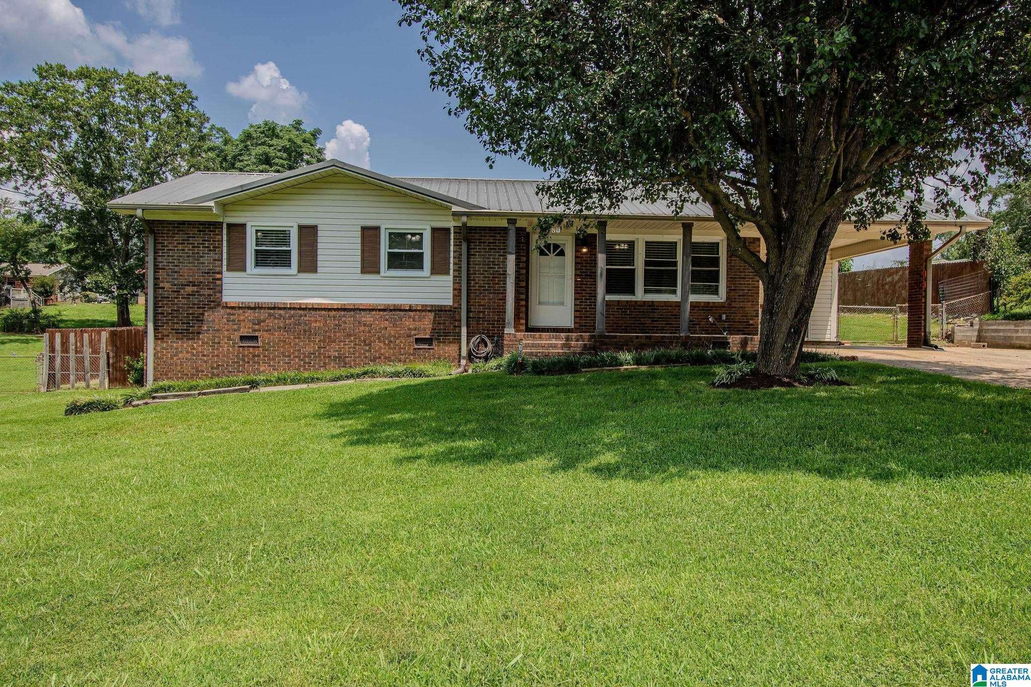 Weaver, AL 36277,409 COHAVEN DRIVE