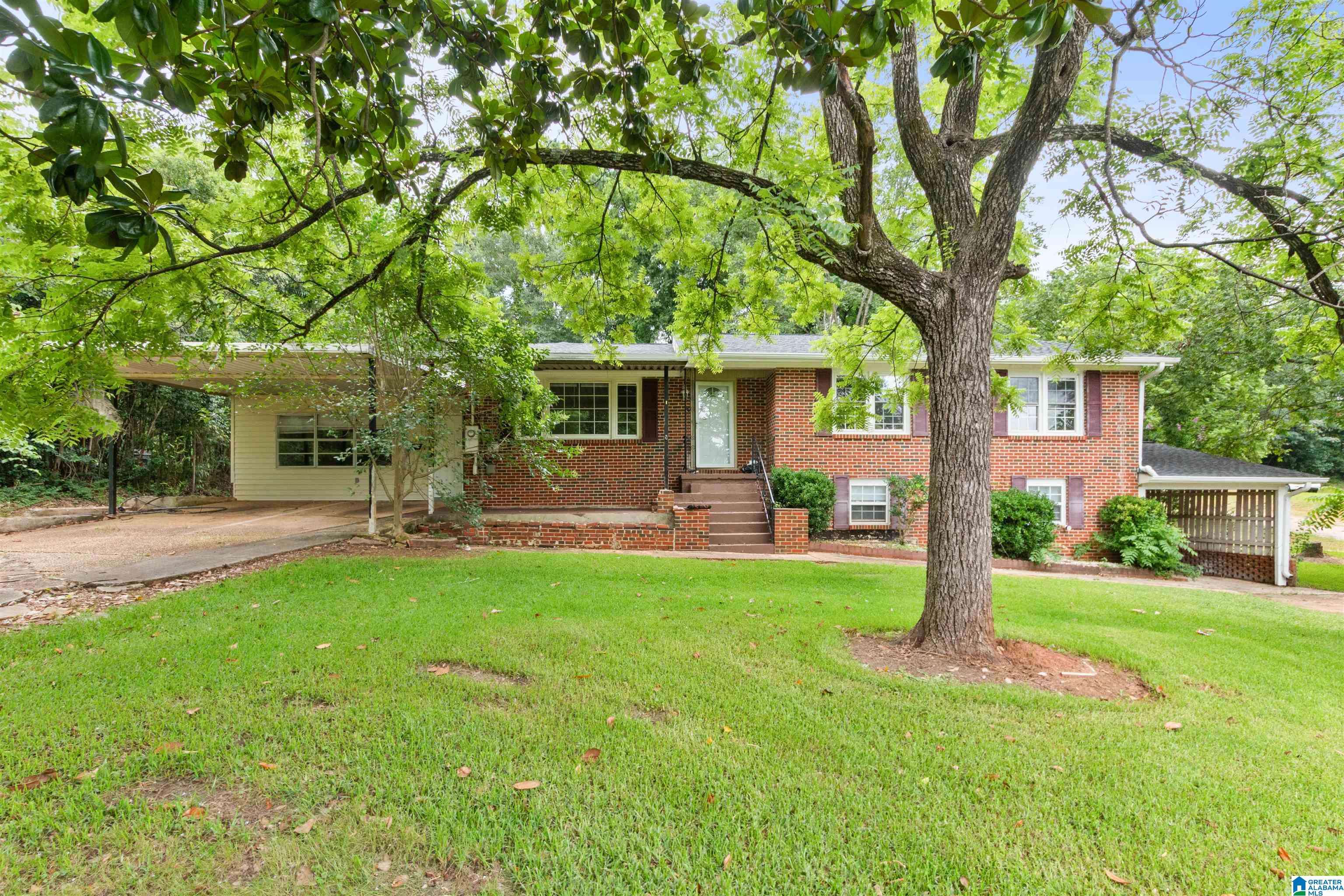 3811 26TH AVENUE E, Tuscaloosa, AL 35405