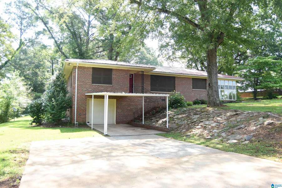 1911 PETTUS AVENUE, Oxford, AL 36203