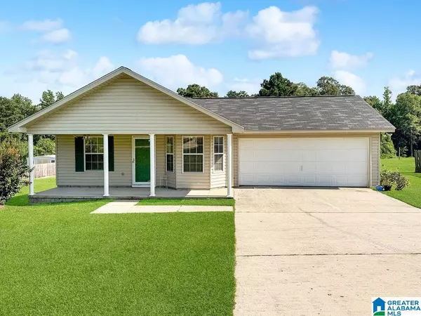 11465 BENT PINE DRIVE, Moundville, AL 35474