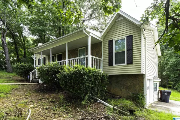Pinson, AL 35126,7437 PLANTATION ROAD