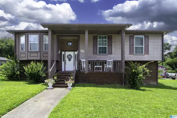 427 SMITHFIELD CIRCLE W, Dolomite, AL 35061