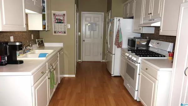 Pinson, AL 35126,5801 STONEARBOR PLACE