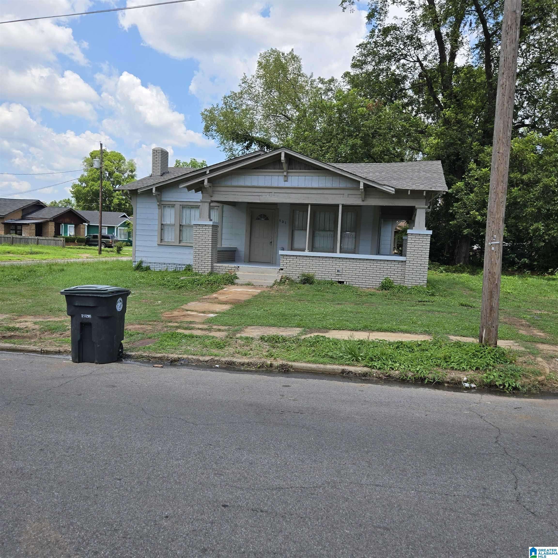 Birmingham, AL 35211,501 5TH STREET SW