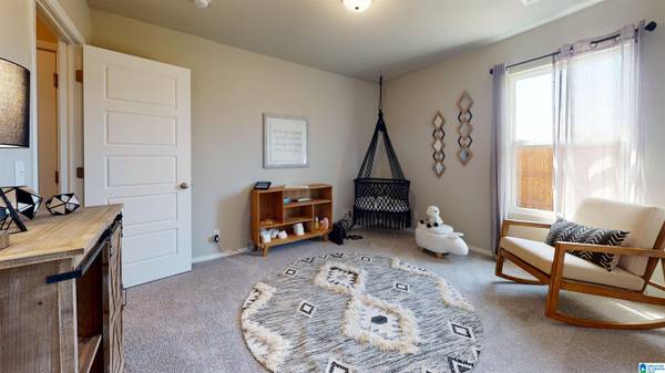 2270 W MIDDLEBROOKE CROSSING, Odenville, AL 35953