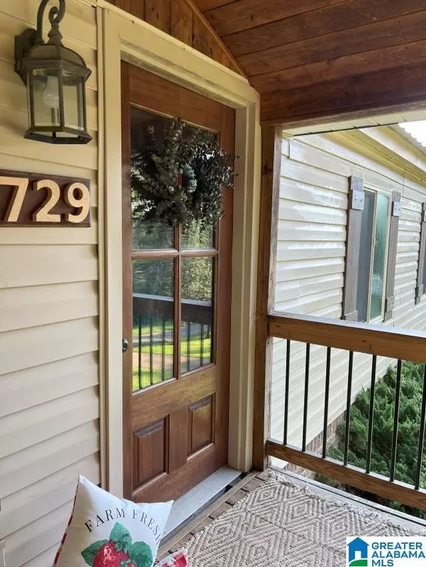 729 CAMP YEARGIN ROAD, Adger, AL 35006