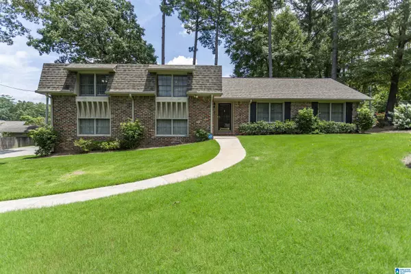Hoover, AL 35216,3217 MONTE VERDE CIRCLE