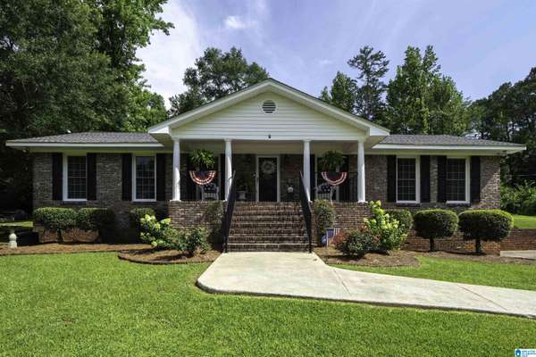 8422 N VALLEY ROAD, Pinson, AL 35126