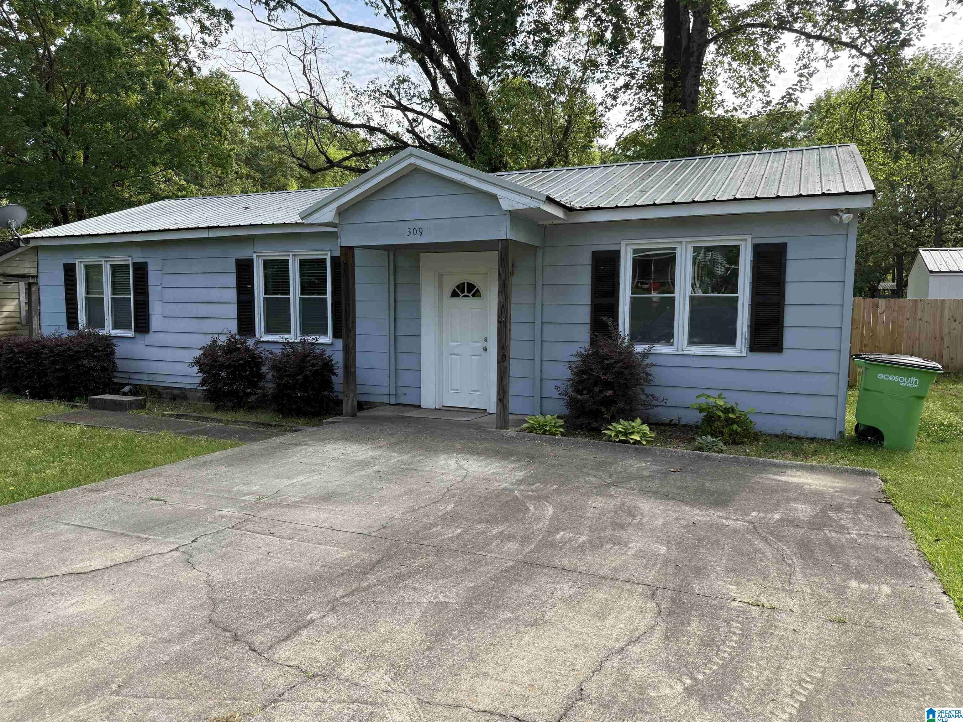 309 ROBINSON STREET, Springville, AL 35146