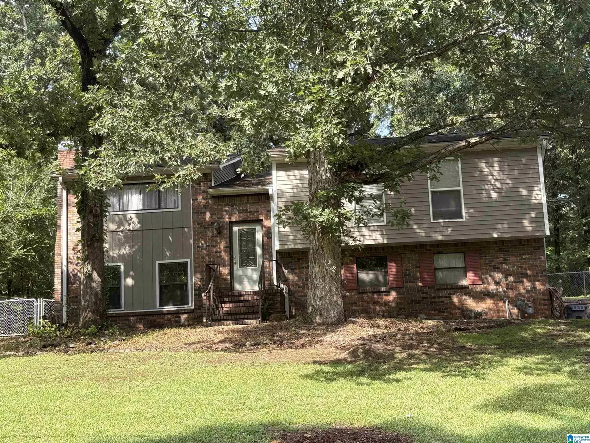 Pelham, AL 35124,32 HUNTERS TRACE