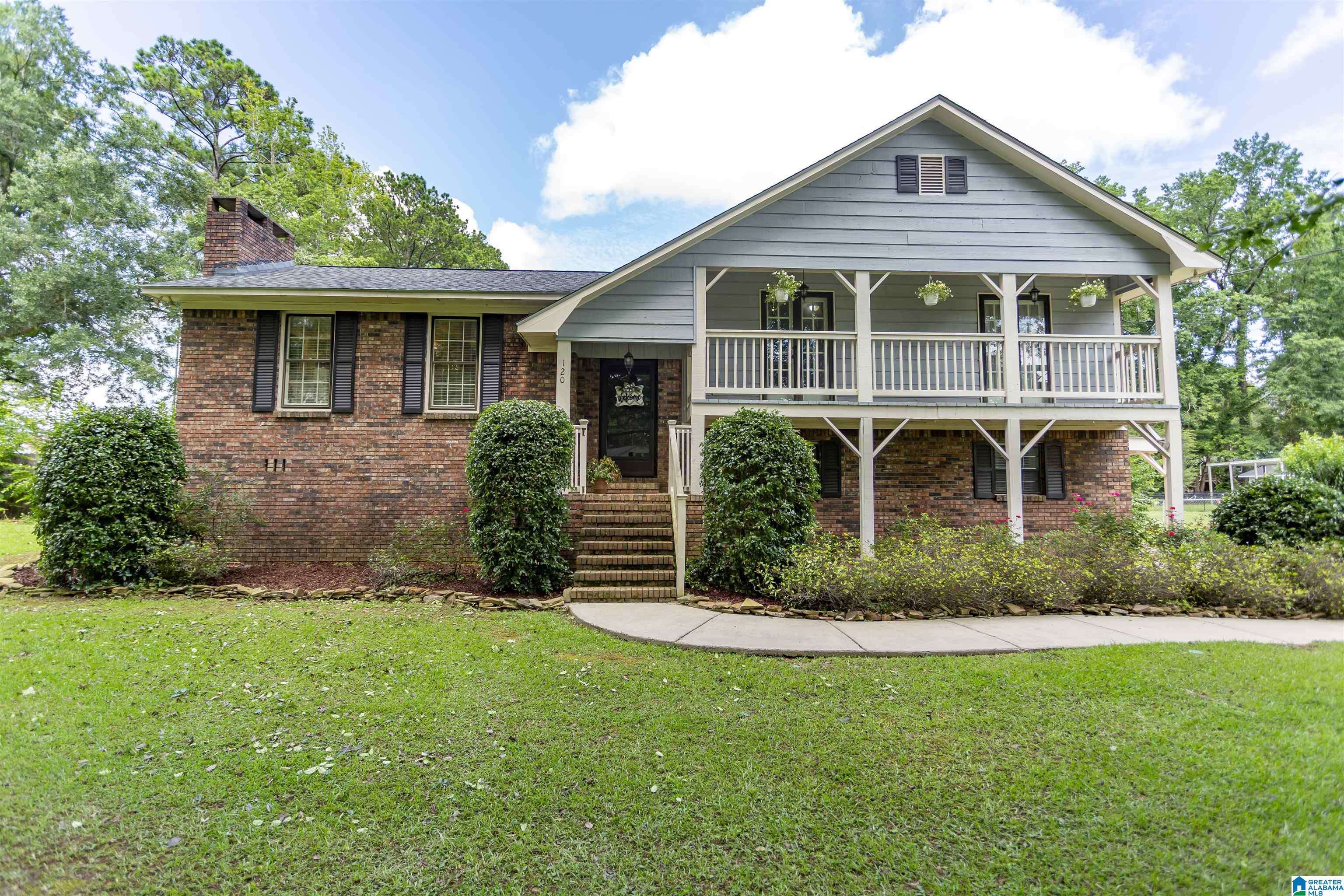 Columbiana, AL 35051,120 PINETREE CIRCLE