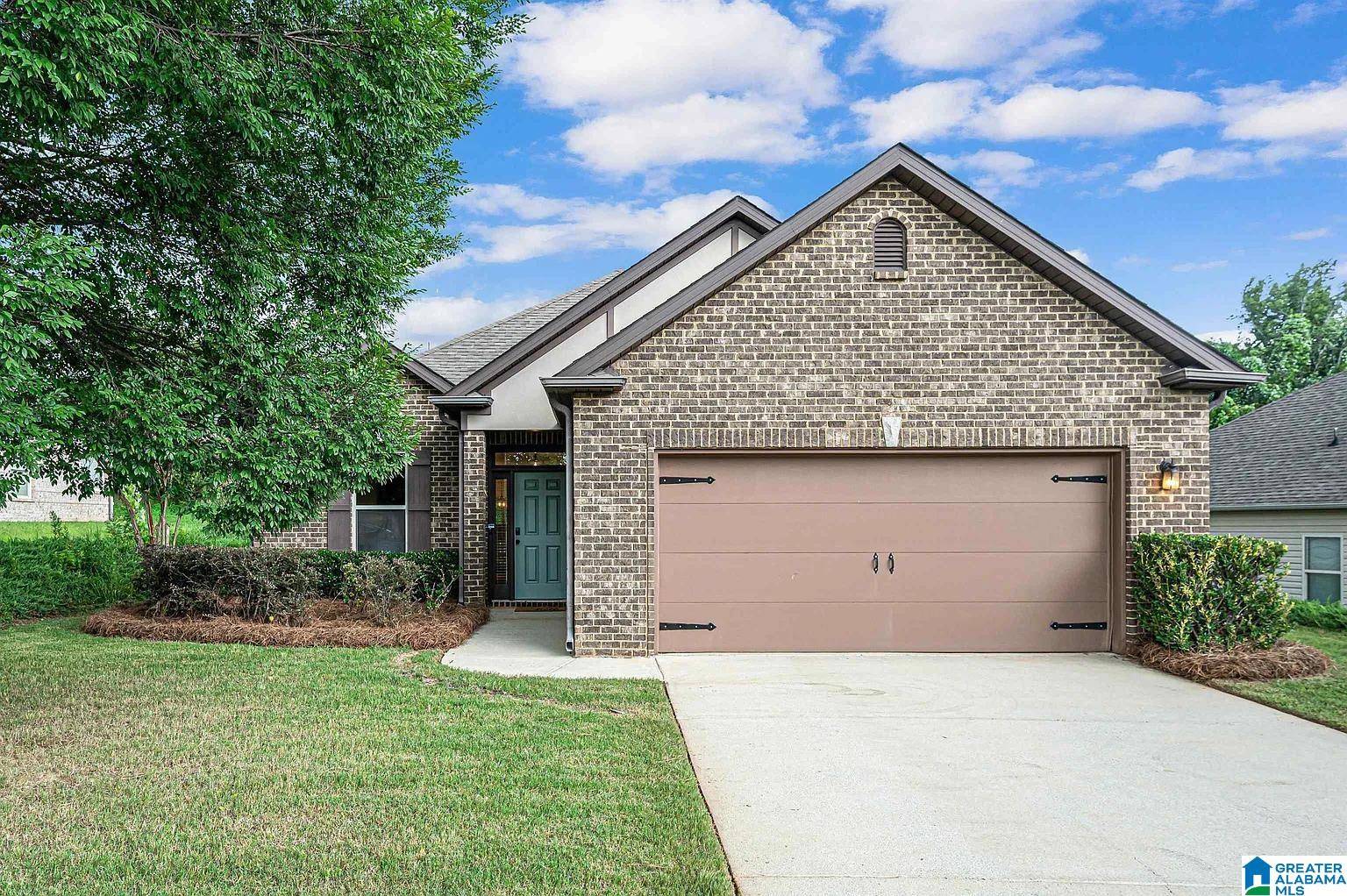 305 POLO COURT, Chelsea, AL 35043