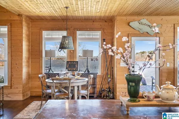 168 LAYKE POINTE, Clanton, AL 35046