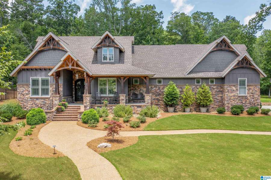 108 RIVER POINT, Rainbow City, AL 35906
