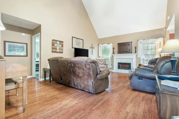 Helena, AL 35080,216 LEES COVE