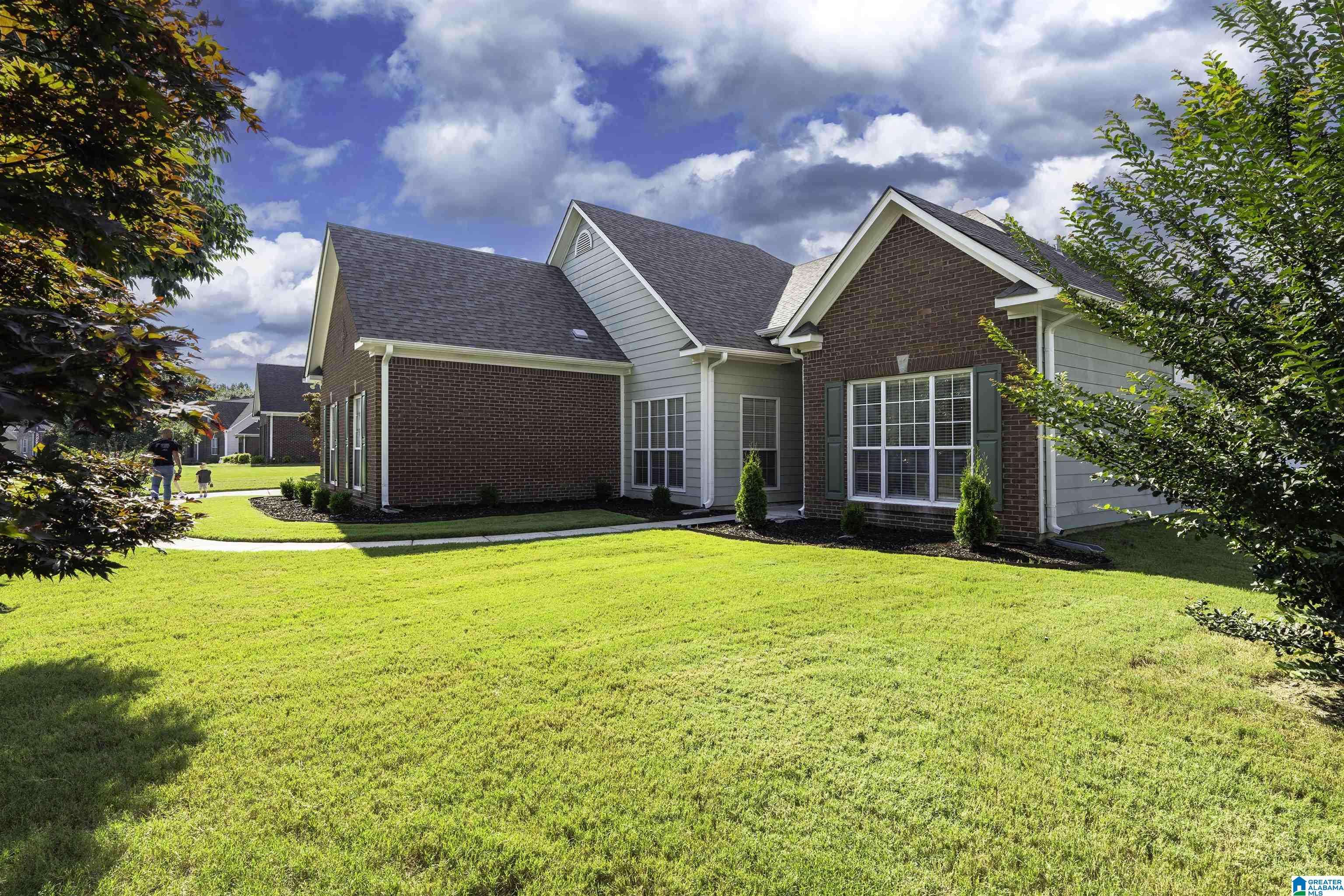 Trussville, AL 35173,3280 BARKWOOD TRACE