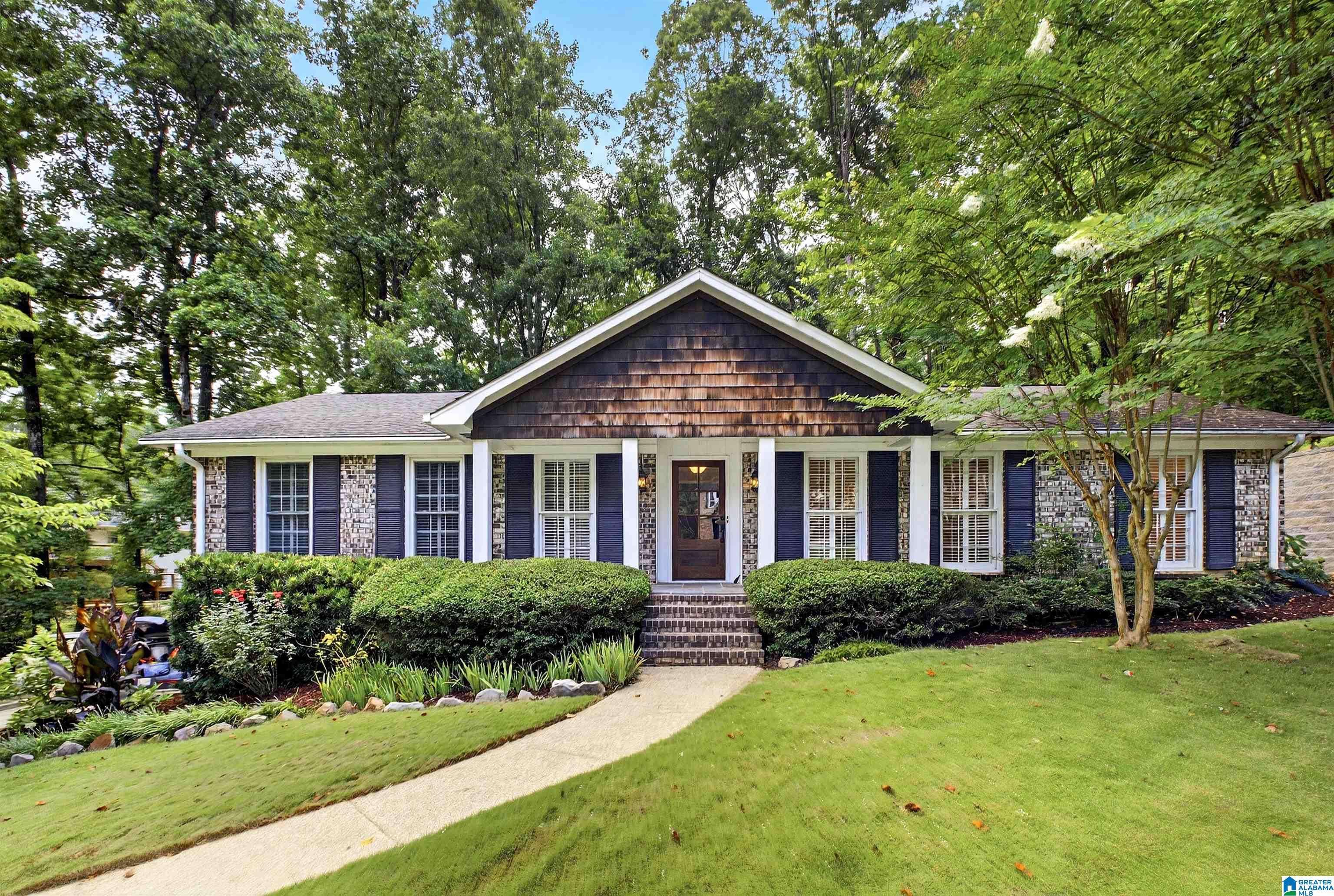 2331 DARTMOUTH CIRCLE, Hoover, AL 35226