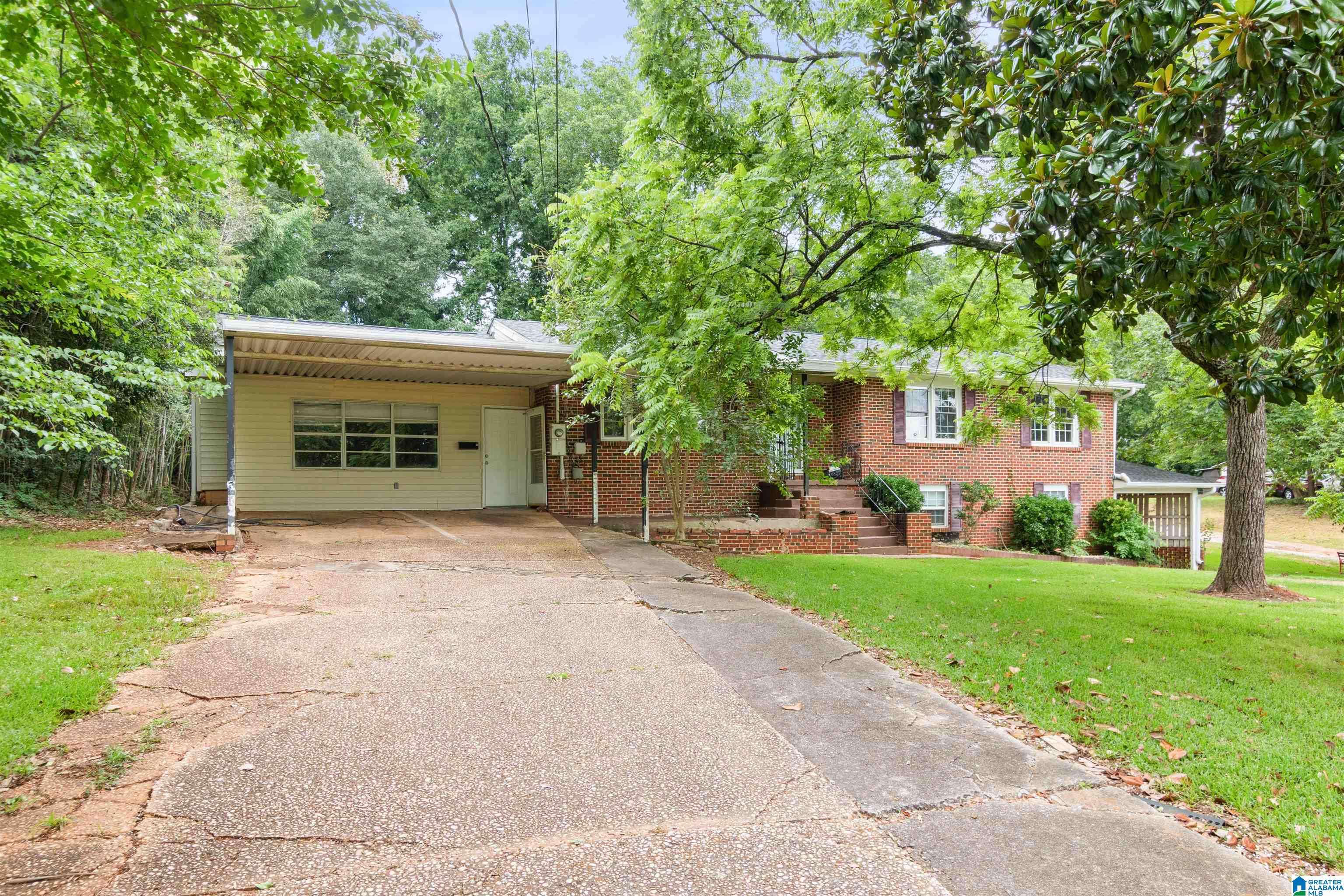 3811 26TH AVENUE E, Tuscaloosa, AL 35405