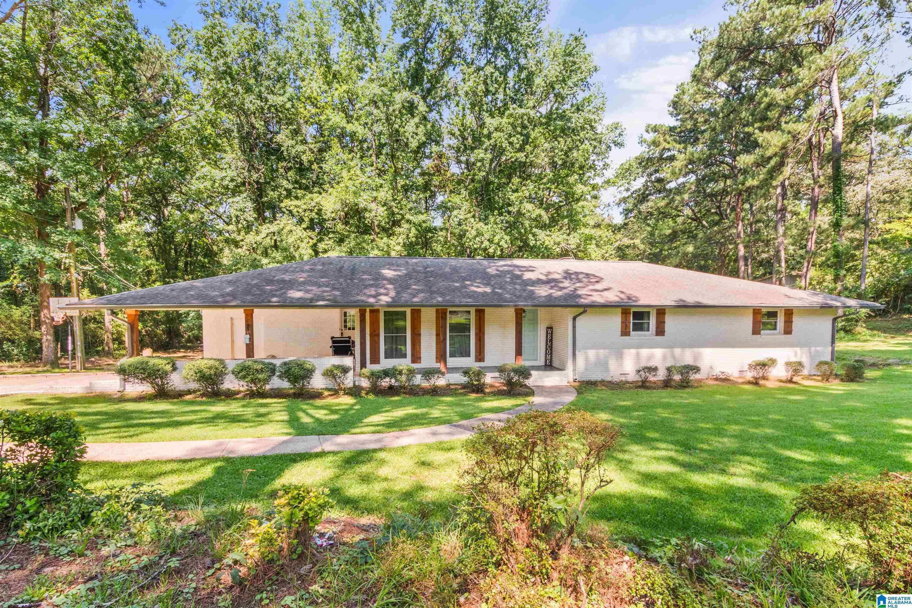 Northport, AL 35473,5602 HIGHWAY 69 N