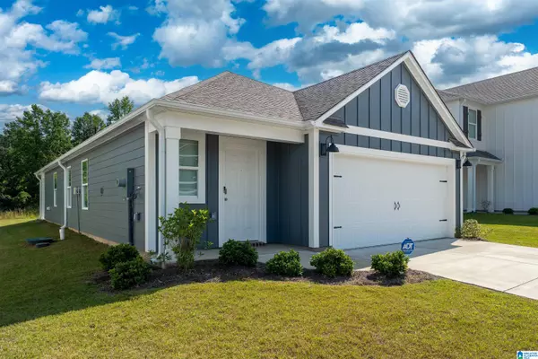 725 STERLING PLACE, Odenville, AL 35120