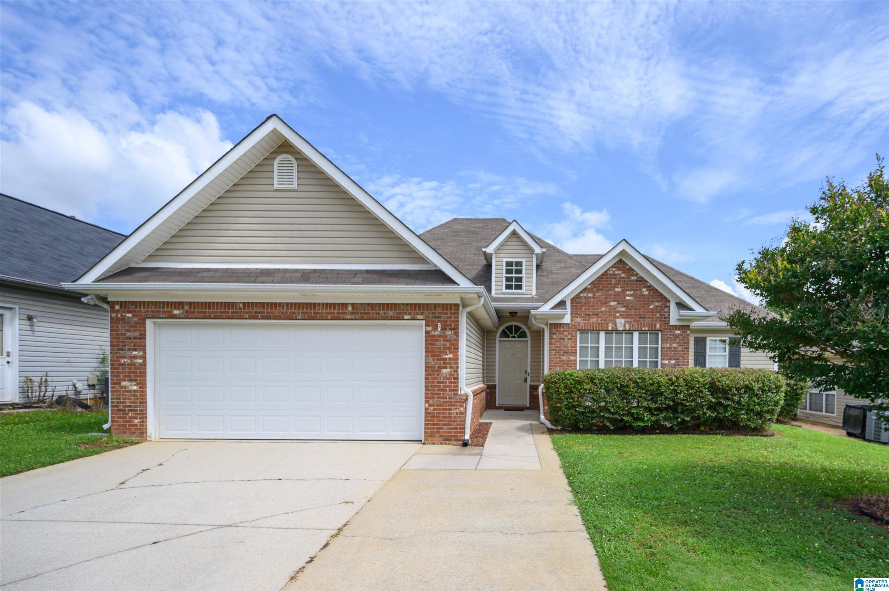 Calera, AL 35040,152 CAMDEN LAKE DRIVE