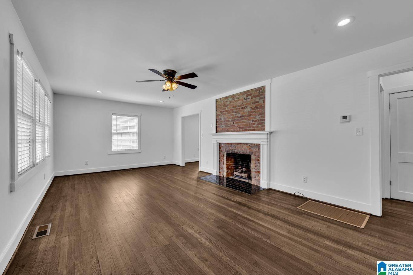 Homewood, AL 35209,305 STERRETT AVENUE