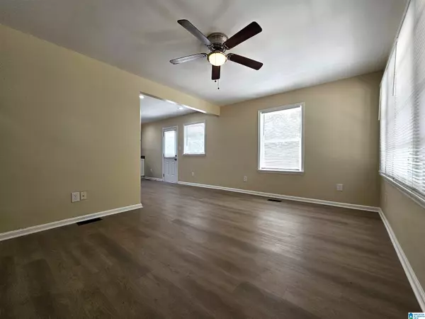 Tarrant, AL 35217,1556 MOUNTAIN DRIVE