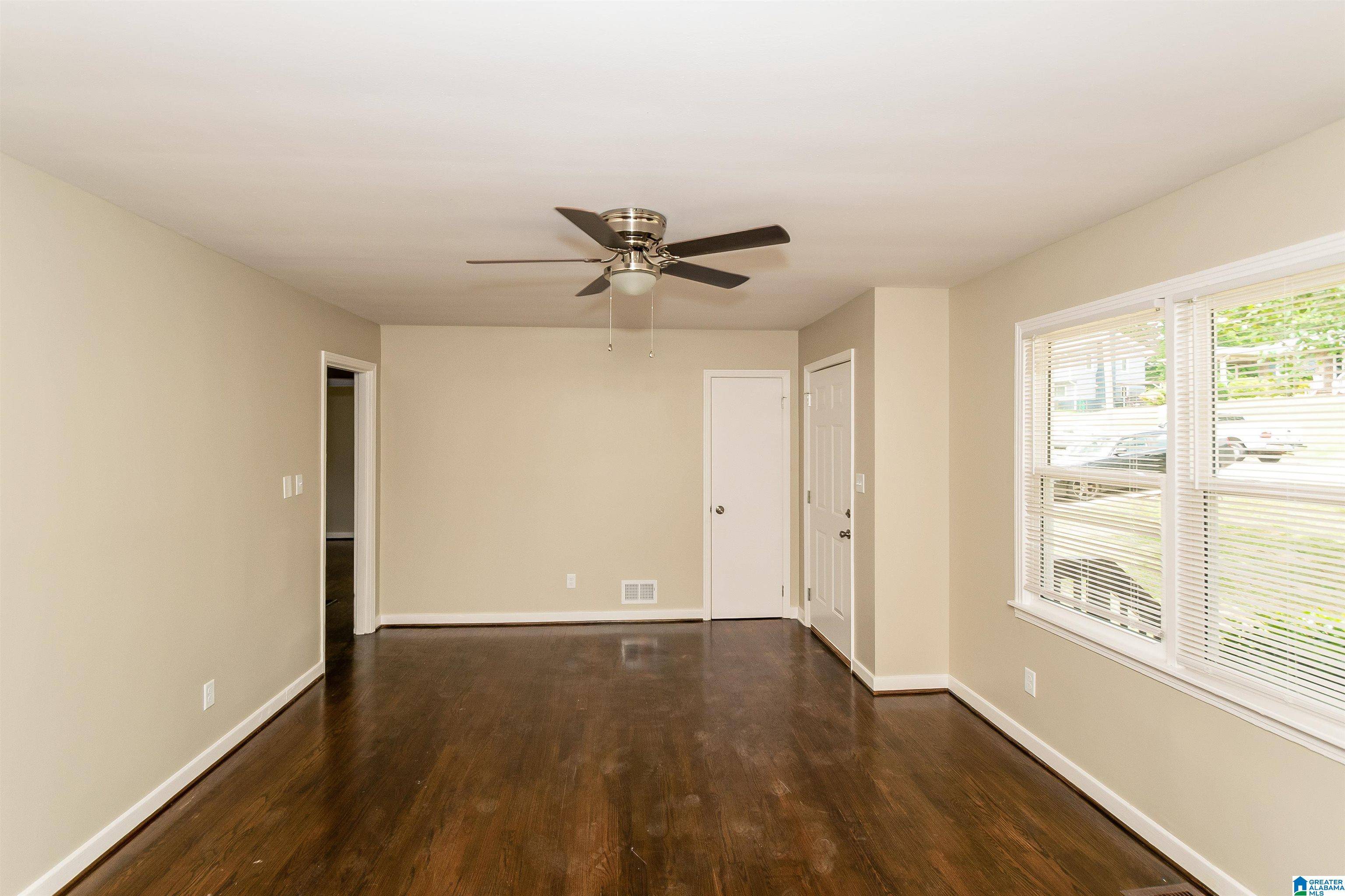 Birmingham, AL 35215,557 ZINNIA LANE