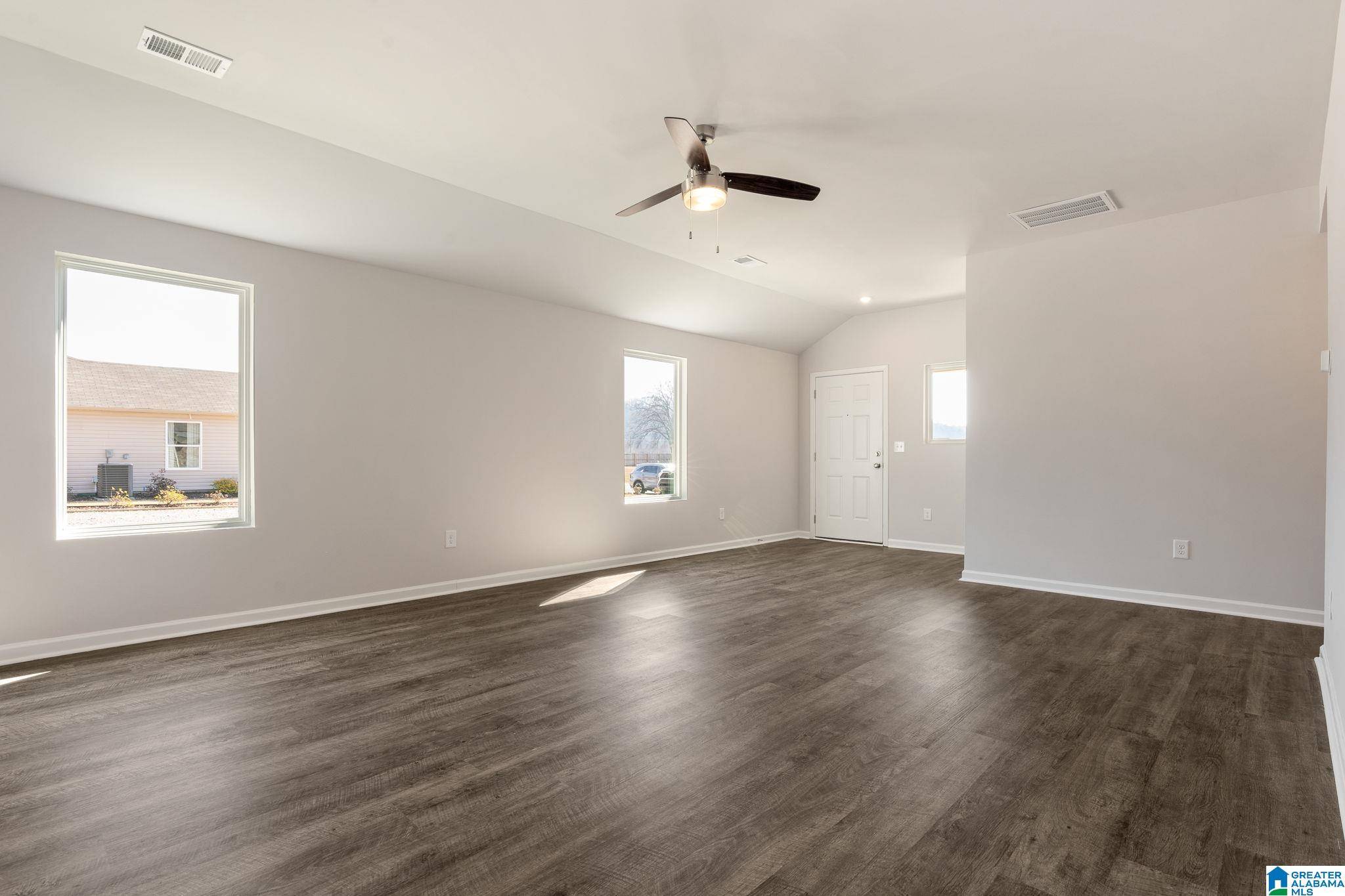 Childersburg, AL 35044,168 DOGWOOD STREET