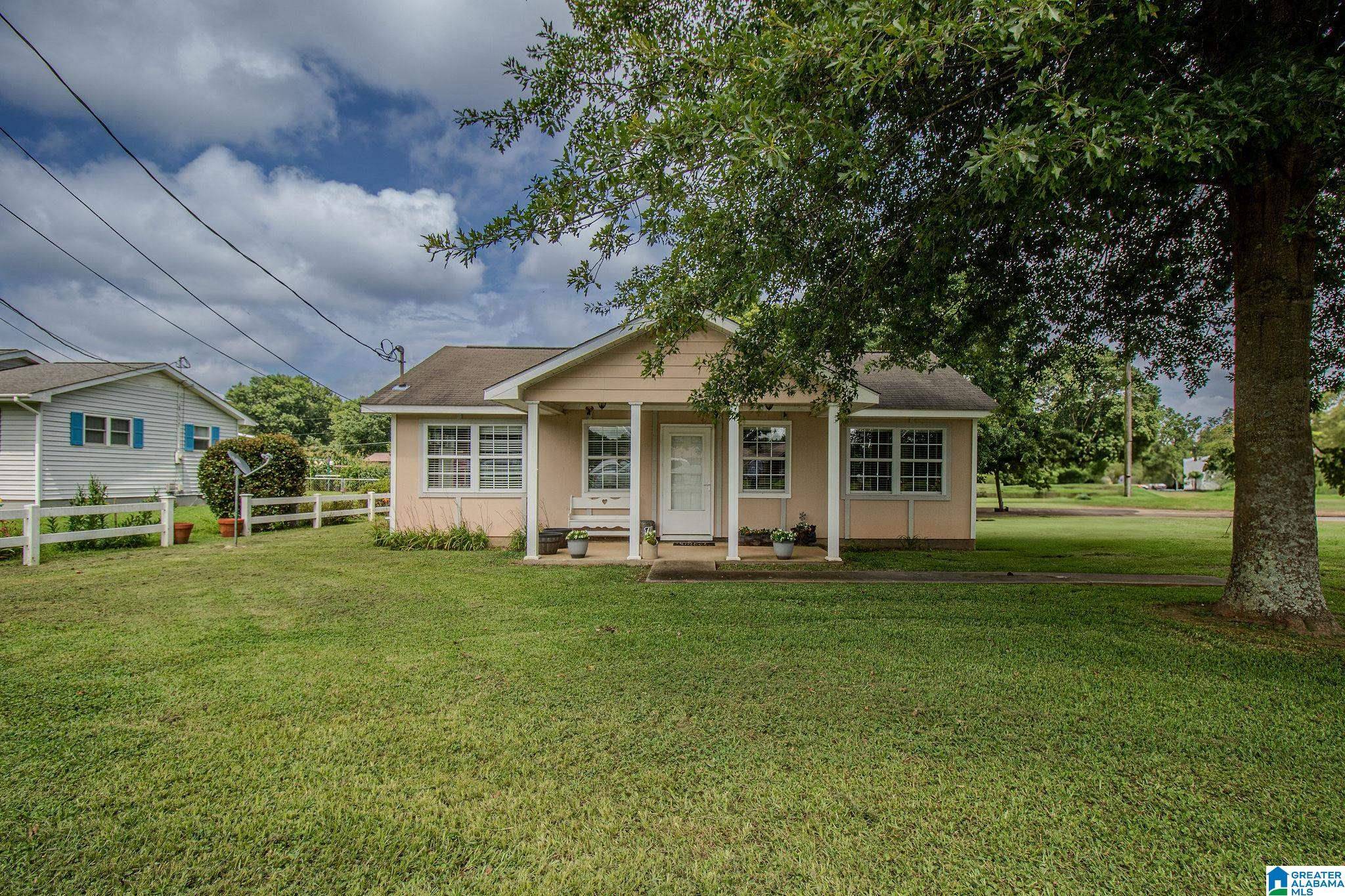 656 BYNUM CUT OFF ROAD, Eastaboga, AL 36260