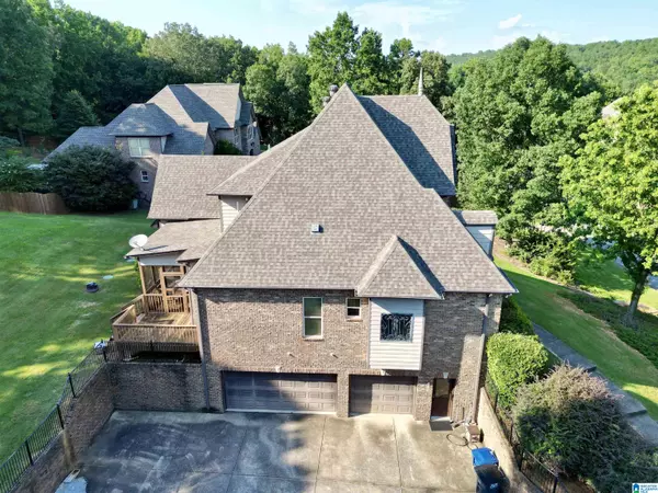 Trussville, AL 35173,8218 CARRINGTON DRIVE