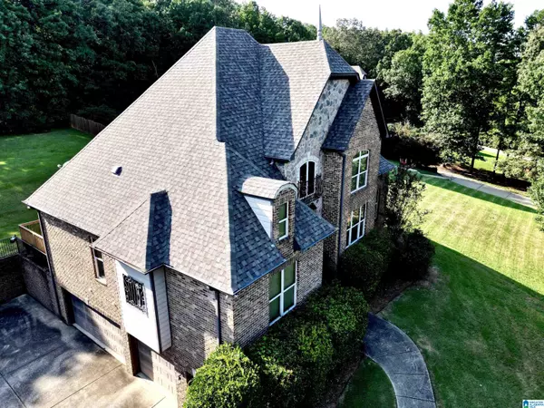 Trussville, AL 35173,8218 CARRINGTON DRIVE