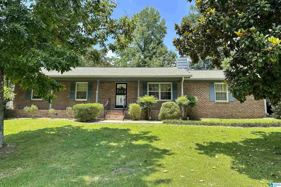 1104 9TH AVENUE NE, Jacksonville, AL 36265