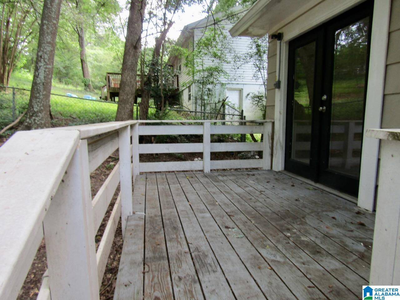 Center Point, AL 35215,1735 6TH STREET NW