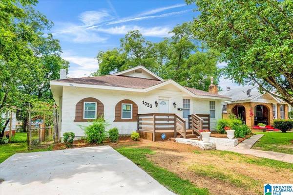 1033 GRAYMONT AVENUE W, Birmingham, AL 35204