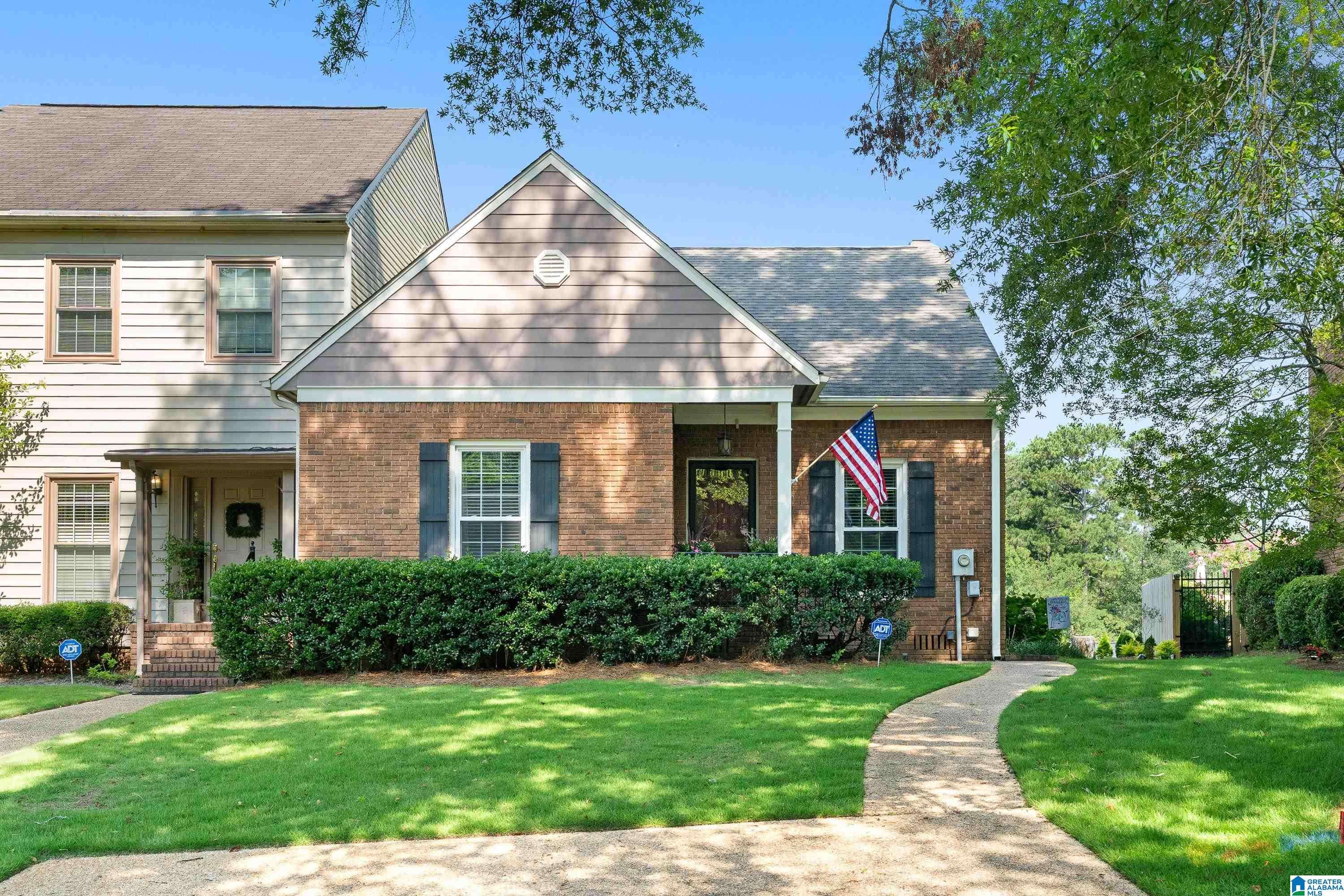 4644 ROUND FOREST DRIVE, Irondale, AL 35213
