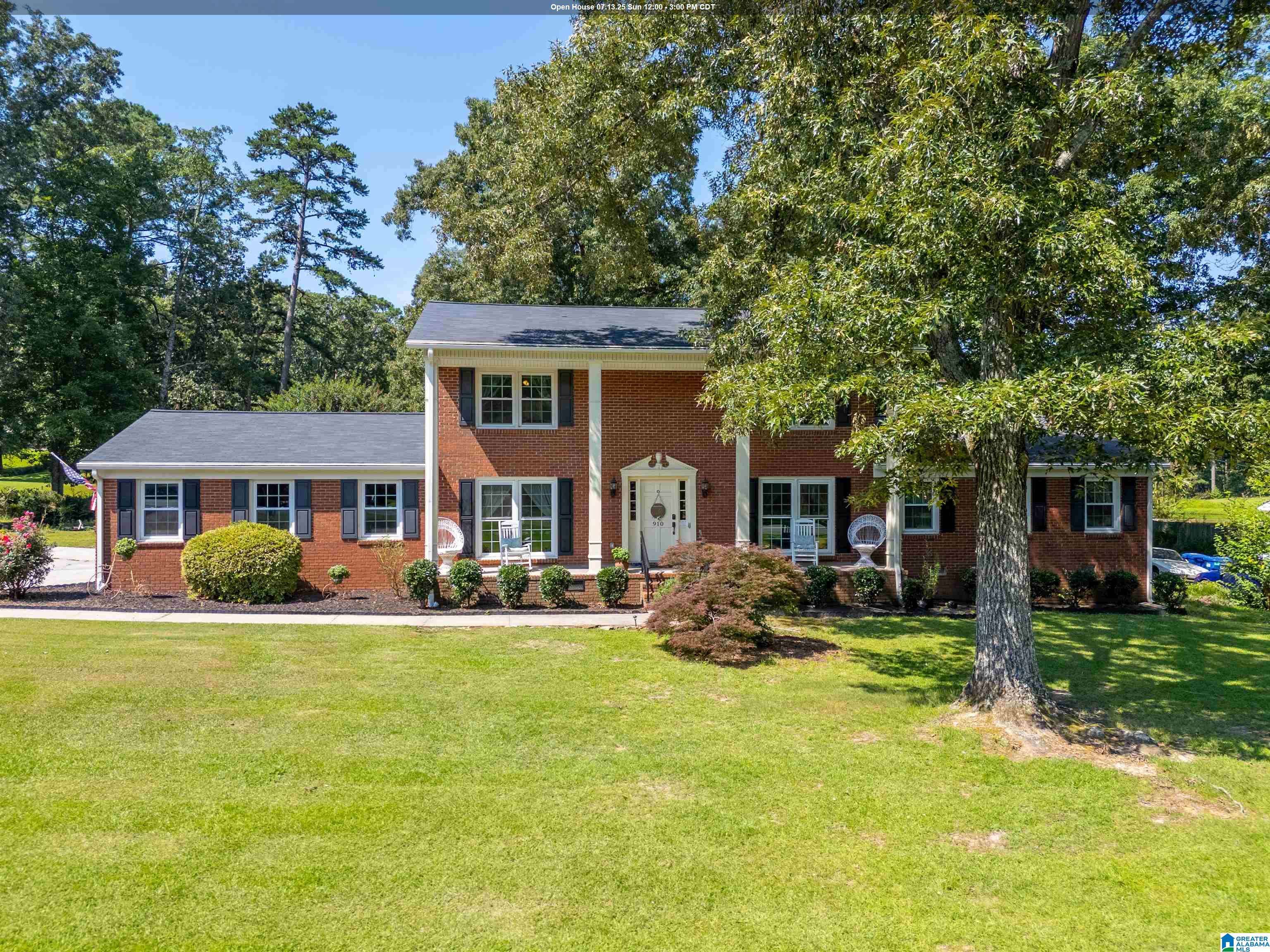 910 CHEROKEE TRAIL, Anniston, AL 36206
